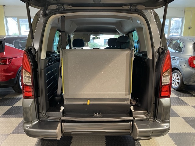 Slideshow Image 18